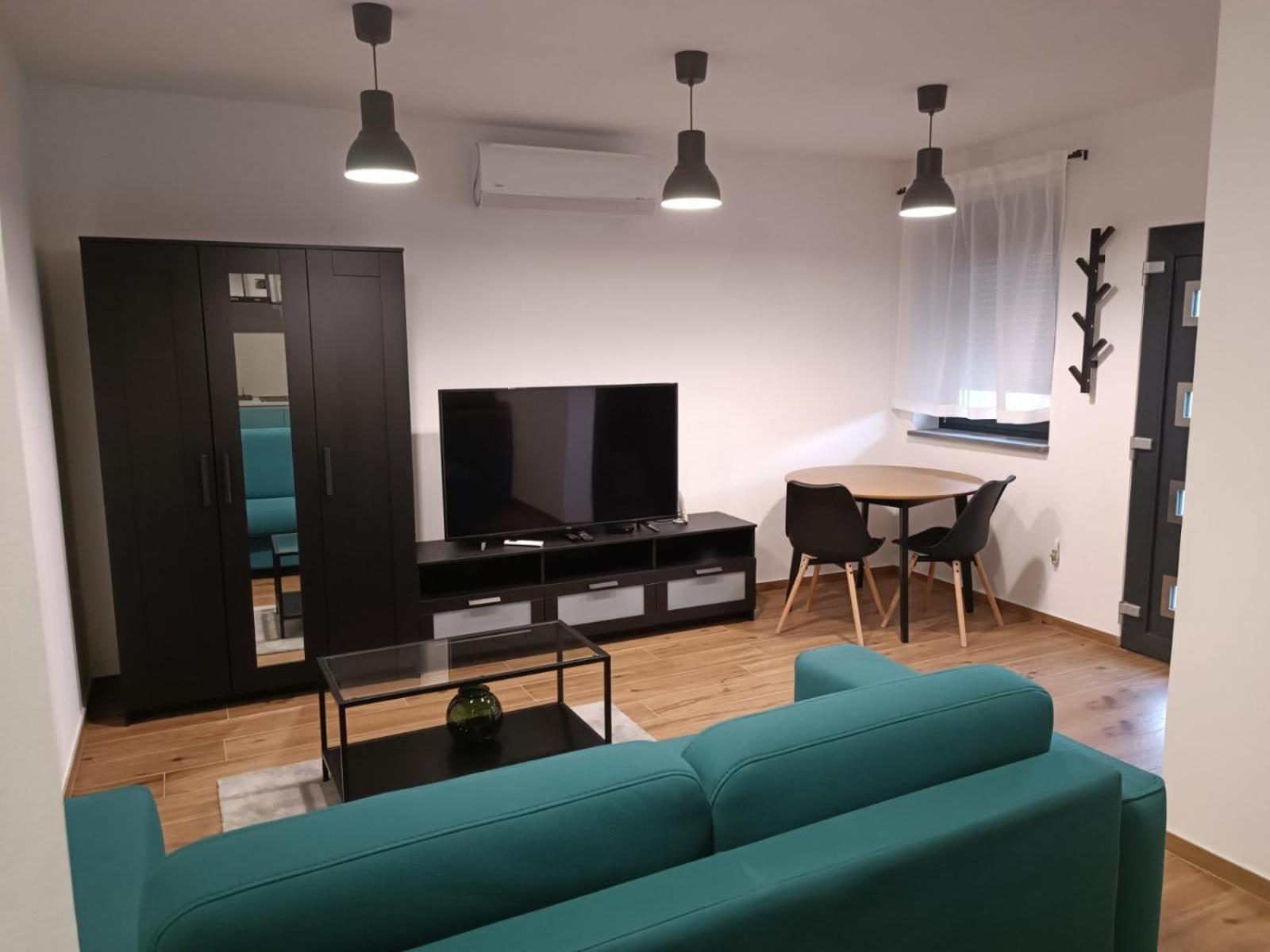 Apartmani Jana Osijek Bagian luar foto